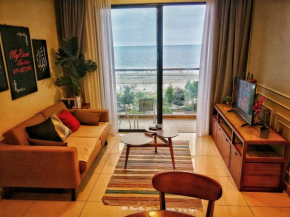 Myreen's Suite @ Timurbay Beachfront Residence